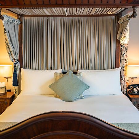 The Red Lion Hotel Hillingdon Dış mekan fotoğraf