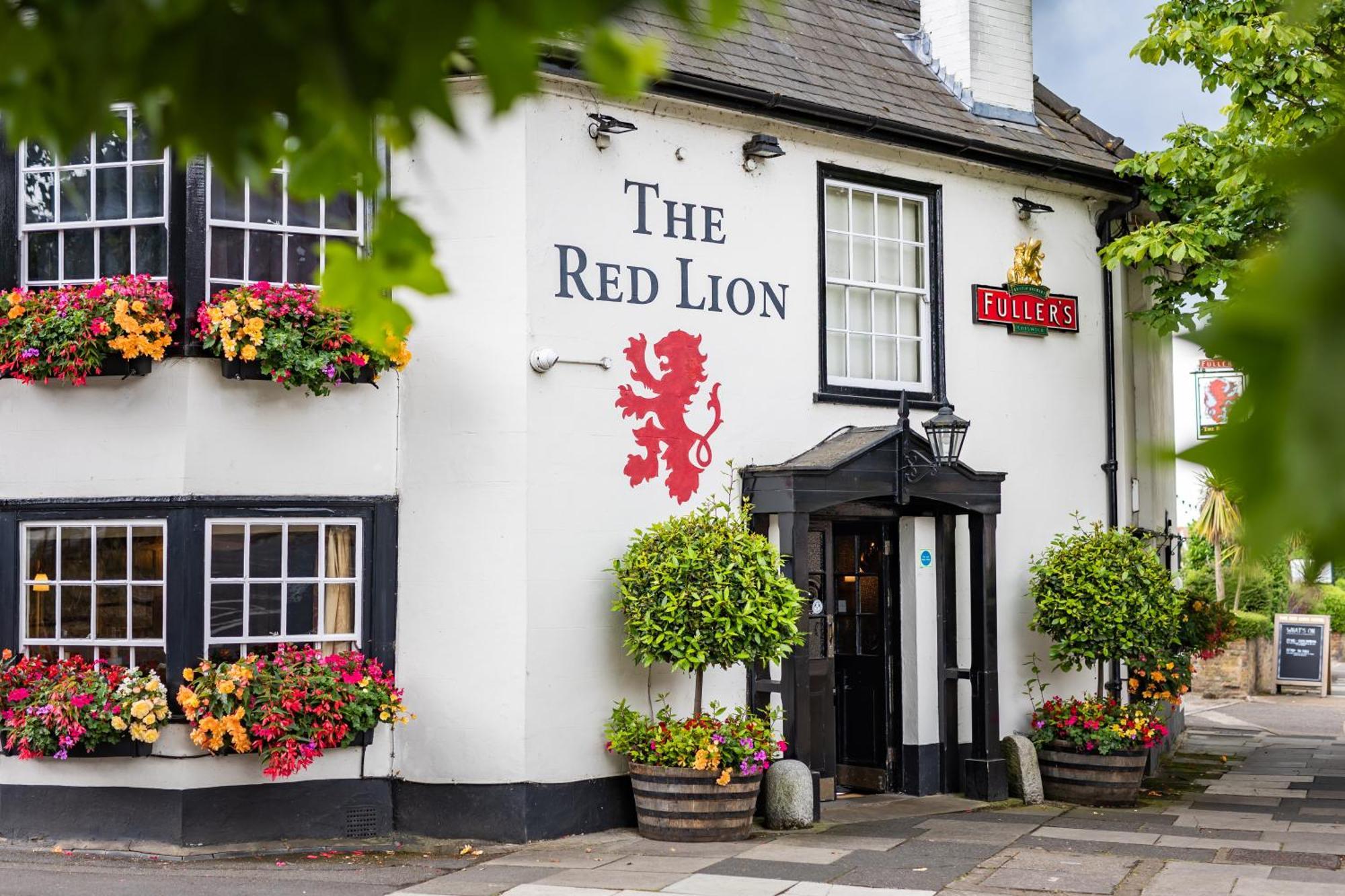 The Red Lion Hotel Hillingdon Dış mekan fotoğraf