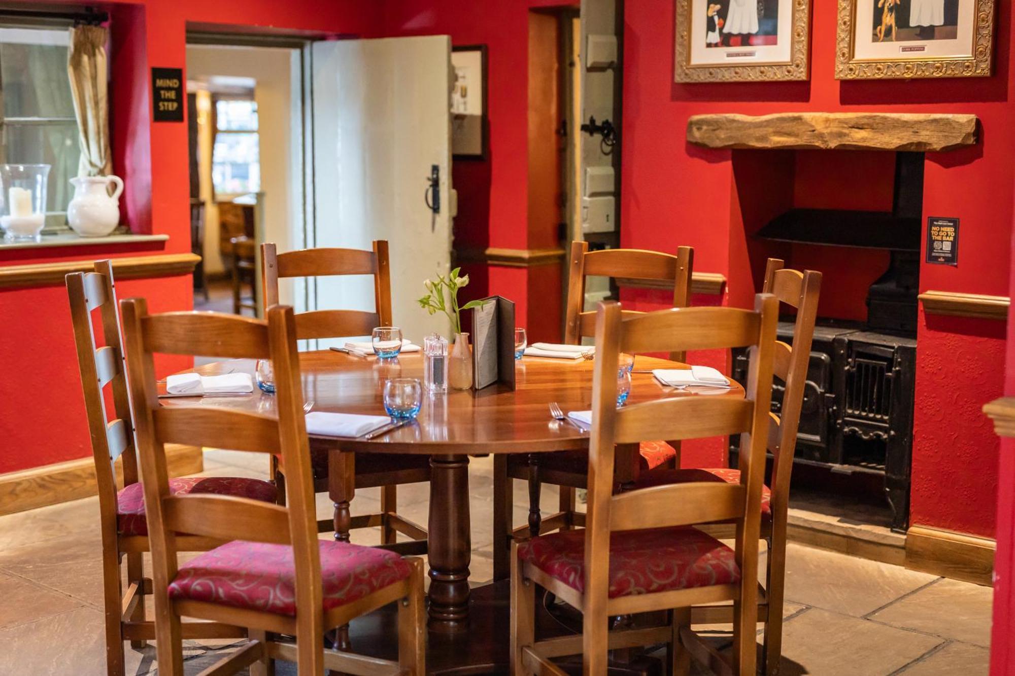 The Red Lion Hotel Hillingdon Dış mekan fotoğraf