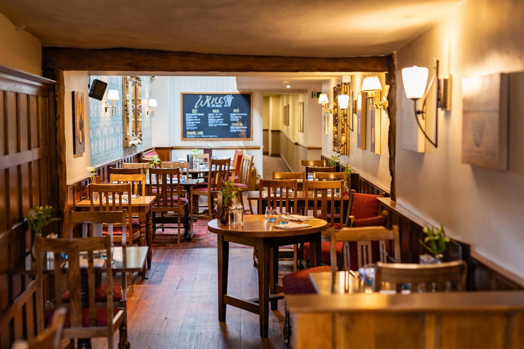 The Red Lion Hotel Hillingdon Dış mekan fotoğraf