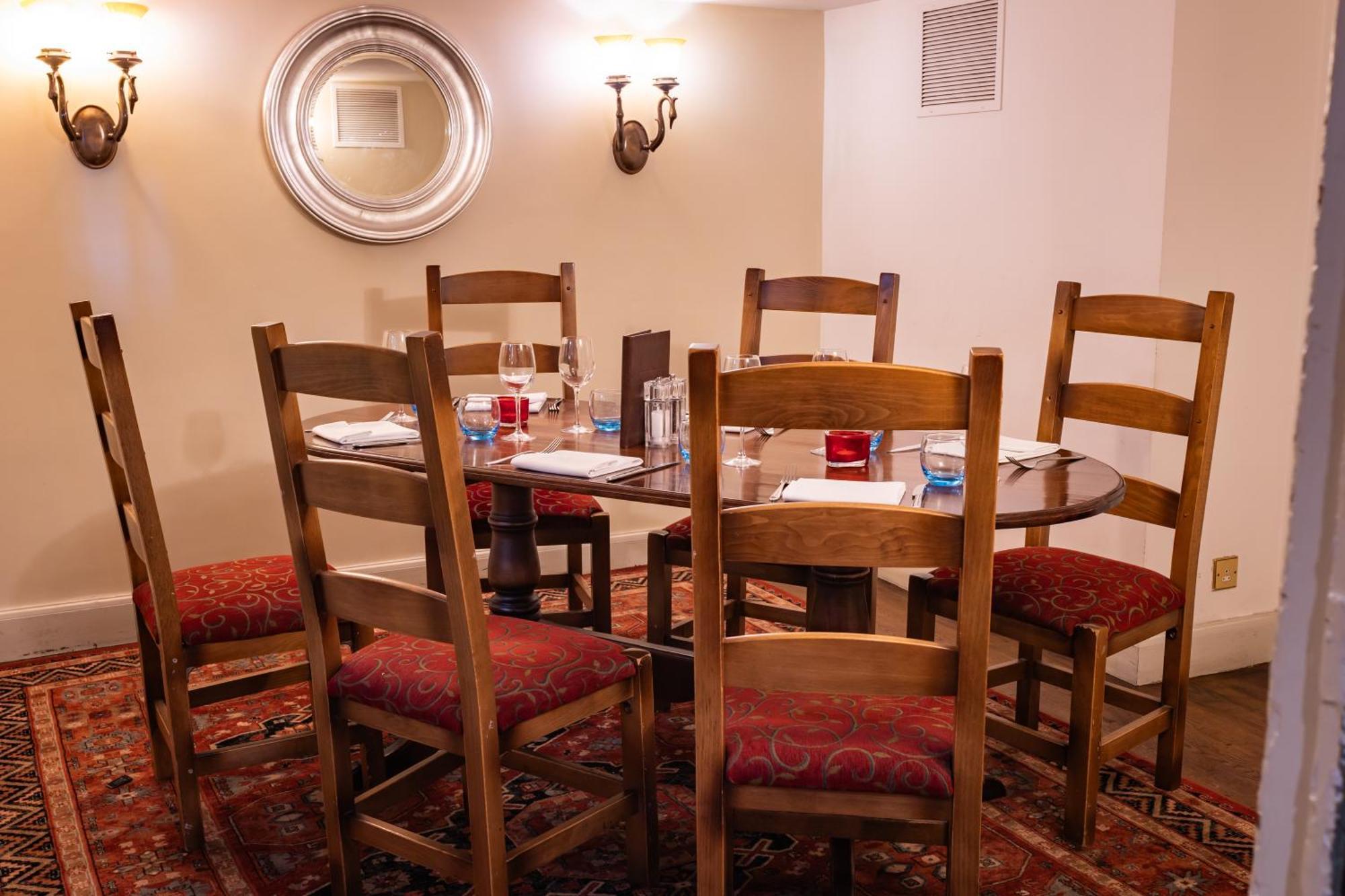 The Red Lion Hotel Hillingdon Dış mekan fotoğraf